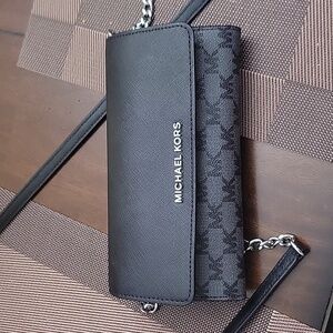 Michael Kors Crossbody Purse